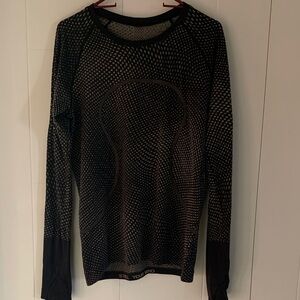 lululemon athletica Black with cute dotted colors!